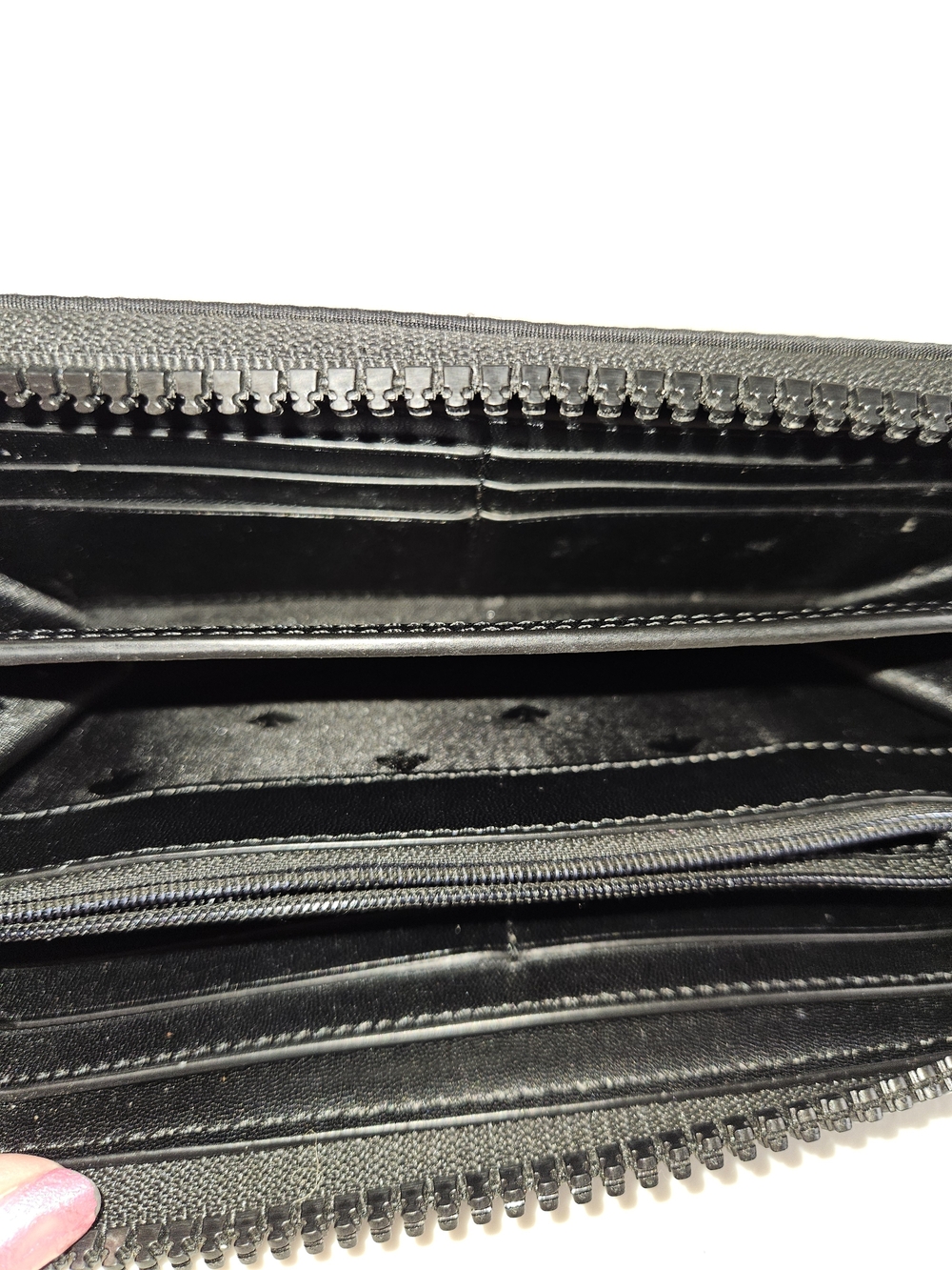 Kate Spade Black Zip Around Wallet - Picture 6 of 14